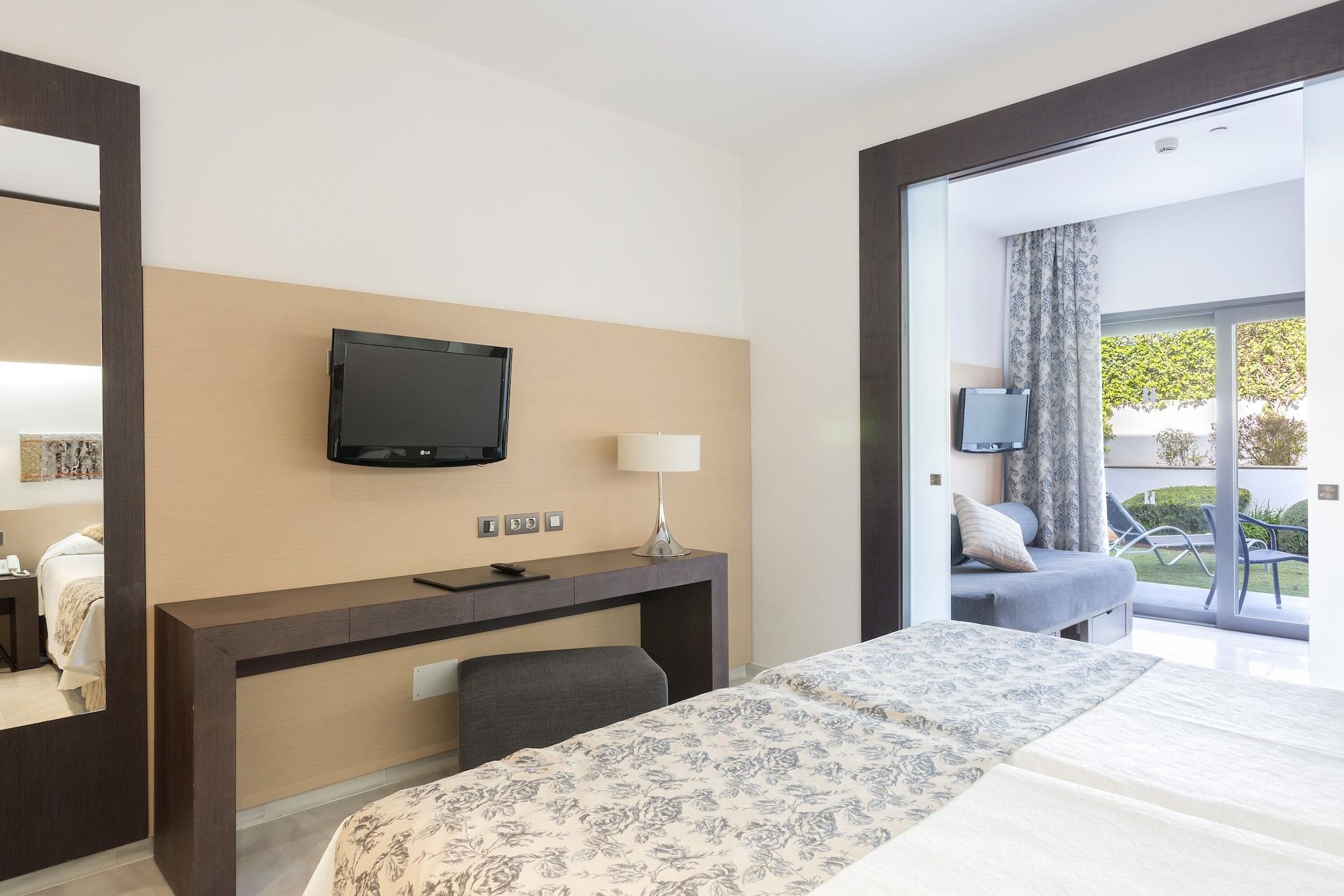 Hipotels Gran Conil โกนิล เด ลาฟรอนเตรา ภายนอก รูปภาพ