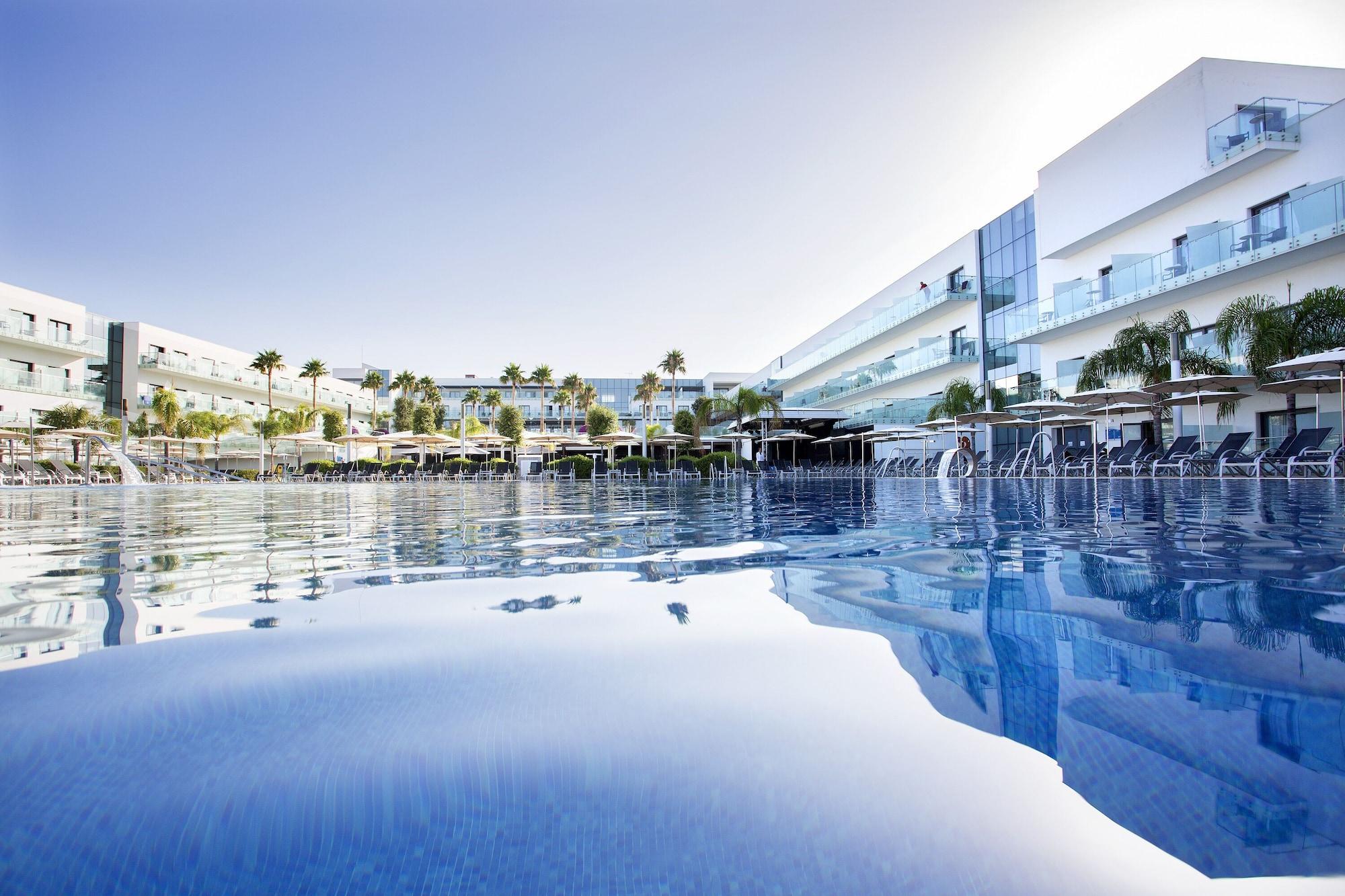 Hipotels Gran Conil โกนิล เด ลาฟรอนเตรา ภายนอก รูปภาพ